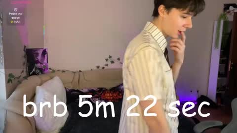 Snapshot of anthonycutie chatting on April 2026 04:33:02 AM Anthony online show from April 2026 04:33:02 AM