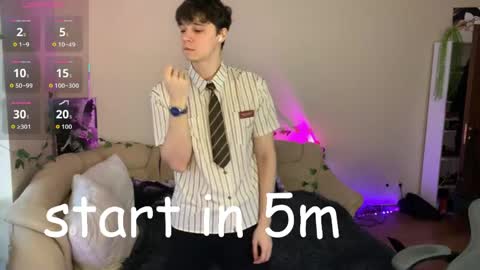 Snapshot of anthonycutie chatting on April 2026 06:32:01 AM Anthony online show from April 2026 06:32:01 AM