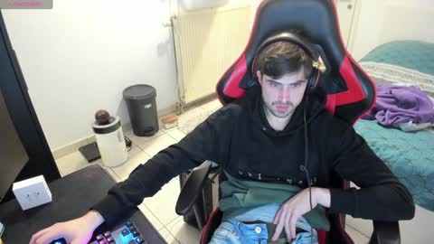 Snapshot of anthonyloveseks chatting on January 2025 04:13:02 PM Anthony online show from January 2025 04:13:02 PM