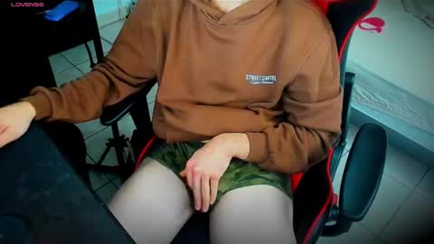 Snapshot of anthonyloveseks chatting on October 2025 11:14:02 AM Anthony online show from October 2025 11:14:02 AM