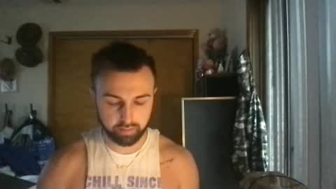 Ant online show from November 2025 08:57:01 PM