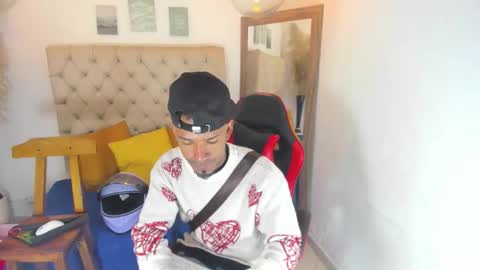 Snapshot of anthoy_wayans chatting on March 2026 11:19:01 PM online show from March 2026 11:19:01 PM