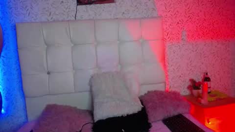 antia_x online show from February 2026 09:19:02 PM