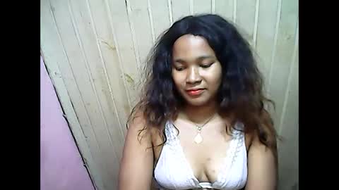 Snapshot of antine9794 chatting on June 2026 09:33:01 AM antine9794 online show from June 2026 09:33:01 AM