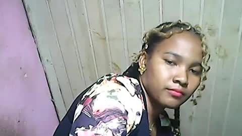 Snapshot of antine9794 chatting on June 2026 05:44:01 PM antine9794 online show from June 2026 05:44:01 PM