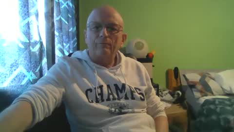 Snapshot of antmatt2025 chatting on April 2026 05:28:01 PM antmatt2025 online show from April 2026 05:28:01 PM