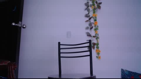 Snapshot of anto055 chatting on December 2024 12:11:01 AM Antonella online show from December 2024 12:11:01 AM