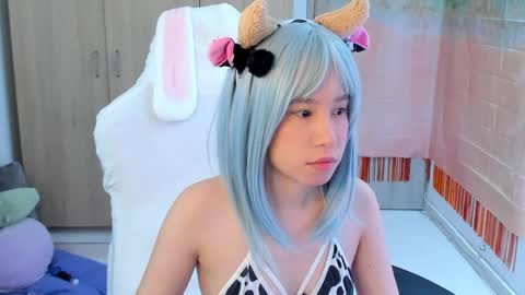 Snapshot of anto_sweet18 chatting on May 2026 10:32:02 AM My birthday is on december 2nd surprise me with a gift from my amazonlist online show from May 2026 10:32:02 AM