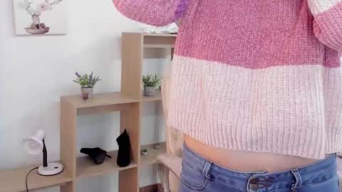 Antonella online show from October 2025 12:12:02 PM