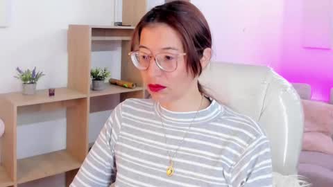 Antonella online show from October 2025 12:14:02 PM