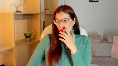 Antonella online show from November 2025 12:15:02 PM