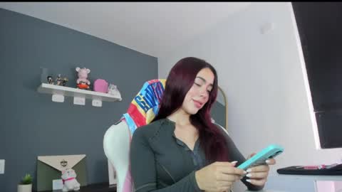 Snapshot of antonella_28_ chatting on June 2026 10:53:02 PM Antonella online show from June 2026 10:53:02 PM