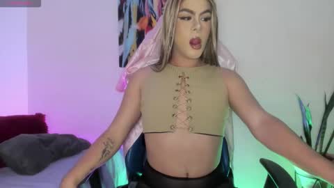 Snapshot of antonella_copper chatting on March 2026 09:29:02 PM Antonella online show from March 2026 09:29:02 PM