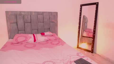 Snapshot of antonella_hot_x chatting on March 2026 11:33:01 PM Antonella online show from March 2026 11:33:01 PM