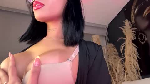 Snapshot of antonella_silva chatting on March 2026 01:56:02 AM Anto online show from March 2026 01:56:02 AM