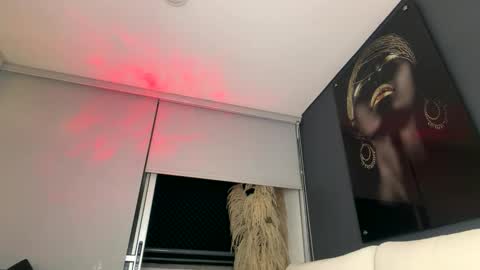 Snapshot of antonella_silva chatting on April 2026 01:40:01 AM Anto online show from April 2026 01:40:01 AM