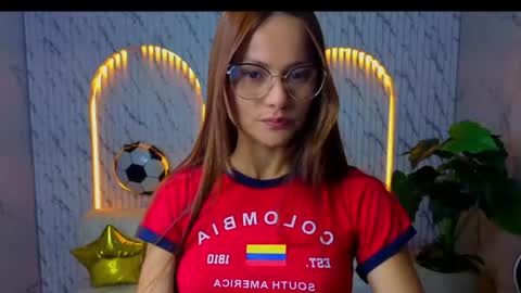 Snapshot of antonella_tx_ chatting on June 2026 12:47:02 PM Follow me.. Live 1430 to 2100 online show from June 2026 12:47:02 PM