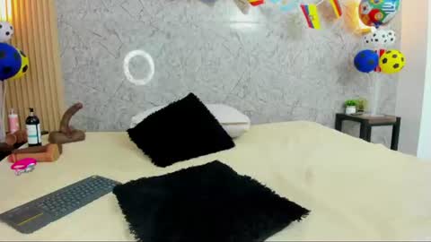 Snapshot of antonella_west chatting on June 2026 09:28:02 PM Anto online show from June 2026 09:28:02 PM