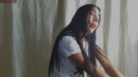 Snapshot of antonellaandnoah chatting on December 2024 01:03:02 AM AntonellaAndNoah online show from December 2024 01:03:02 AM