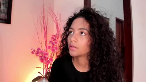 Snapshot of antonellahall_ chatting on April 2026 06:38:02 PM AntonellaHall online show from April 2026 06:38:02 PM