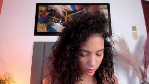 Snapshot of antonellahall_ chatting on April 2026 07:05:01 PM AntonellaHall online show from April 2026 07:05:01 PM