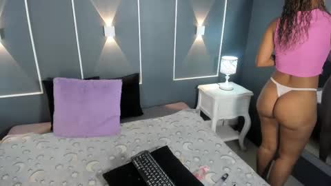 Sarah online show from February 2025 12:16:01 PM