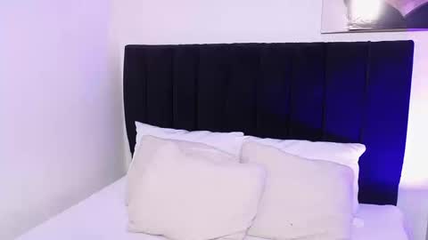 Snapshot of antonellariva_ chatting on March 2026 07:53:01 PM antonellariva_ online show from March 2026 07:53:01 PM