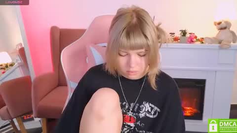 Snapshot of antonia_ferrero chatting on September 2025 05:57:02 AM antonia_ferrero online show from September 2025 05:57:02 AM