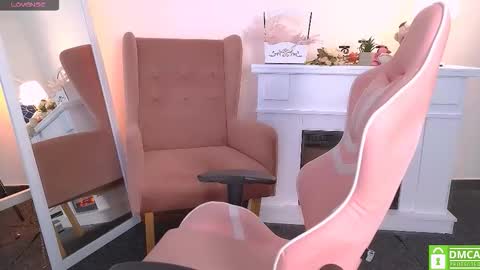 Snapshot of antonia_ferrero chatting on October 2025 06:56:02 AM antonia_ferrero online show from October 2025 06:56:02 AM