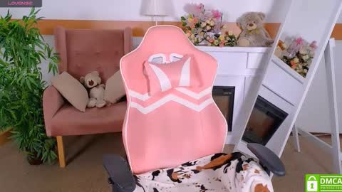 Snapshot of antonia_ferrero chatting on October 2025 06:45:01 AM antonia_ferrero online show from October 2025 06:45:01 AM