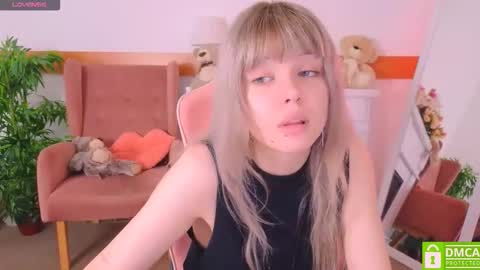 Snapshot of antonia_ferrero chatting on November 2025 07:30:02 AM antonia_ferrero online show from November 2025 07:30:02 AM