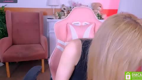 antonia_ferrero online show from February 2026 08:11:01 AM