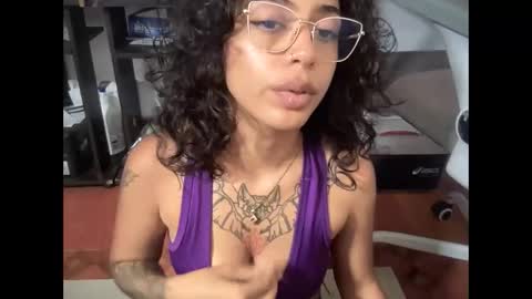 Snapshot of antoniabloom chatting on April 2026 11:14:01 PM Antonia online show from April 2026 11:14:01 PM