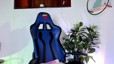 Snapshot of antoniacasarini chatting on January 2025 11:44:02 PM Antonia online show from January 2025 11:44:02 PM