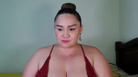 antonia online show from October 2025 07:07:02 PM