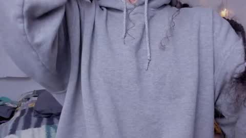 Snapshot of antoniart_ chatting on March 2025 07:14:02 AM Antonia online show from March 2025 07:14:02 AM