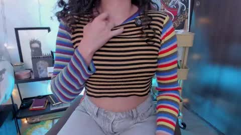 Snapshot of antoniart_ chatting on November 2025 01:38:01 AM Antonia online show from November 2025 01:38:01 AM