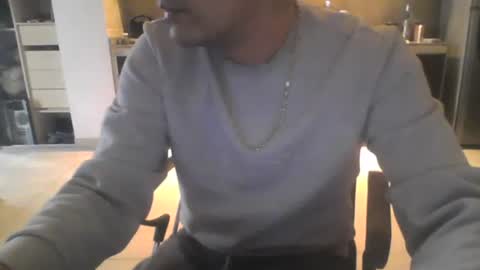 Snapshot of antoniorios33 chatting on April 2026 11:26:02 AM antoniorios33 online show from April 2026 11:26:02 AM