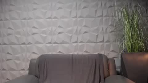 Snapshot of antoniovalentinidiamond chatting on January 2025 11:35:01 PM HI My name is Antonio online show from January 2025 11:35:01 PM