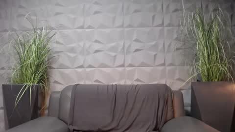 Snapshot of antoniovalentinidiamond chatting on January 2025 11:00:01 PM HI My name is Antonio online show from January 2025 11:00:01 PM