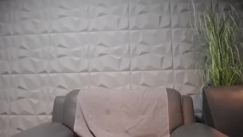 Snapshot of antoniovalentinidiamond chatting on February 2025 12:07:01 AM HI My name is Antonio online show from February 2025 12:07:01 AM