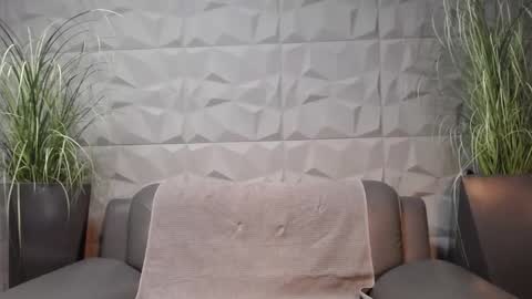 Snapshot of antoniovalentinidiamond chatting on February 2025 09:02:01 PM HI My name is Antonio online show from February 2025 09:02:01 PM