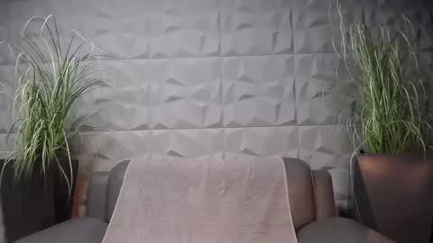 Snapshot of antoniovalentinidiamond chatting on February 2025 11:16:02 PM HI My name is Antonio online show from February 2025 11:16:02 PM