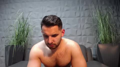 Snapshot of antoniovalentinidiamond chatting on March 2025 08:21:02 PM HI My name is Antonio online show from March 2025 08:21:02 PM