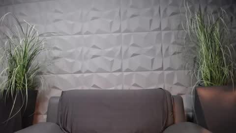 Snapshot of antoniovalentinidiamond chatting on March 2025 12:07:01 AM HI My name is Antonio online show from March 2025 12:07:01 AM