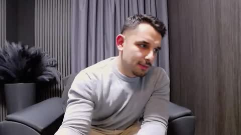 Snapshot of antoniovalentinidiamond chatting on December 2025 07:53:02 PM HI My name is Antonio online show from December 2025 07:53:02 PM