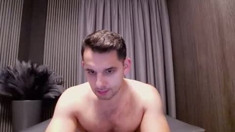 Snapshot of antoniovalentinidiamond chatting on December 2025 08:03:02 PM HI My name is Antonio online show from December 2025 08:03:02 PM