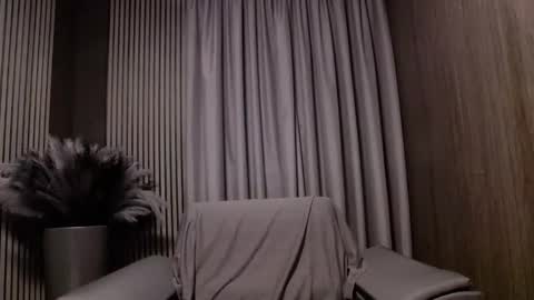 Snapshot of antoniovalentinidiamond chatting on December 2025 08:05:01 PM HI My name is Antonio online show from December 2025 08:05:01 PM