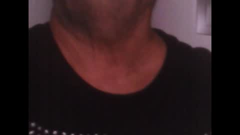 Snapshot of antonioxx454 chatting on October 2025 06:50:02 PM AntonioyJesy online show from October 2025 06:50:02 PM