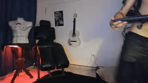 Snapshot of antonnello_ chatting on February 2025 01:21:02 AM antonnello_ online show from February 2025 01:21:02 AM